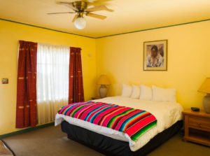 Hotel Suite in Taos with King-Size bed